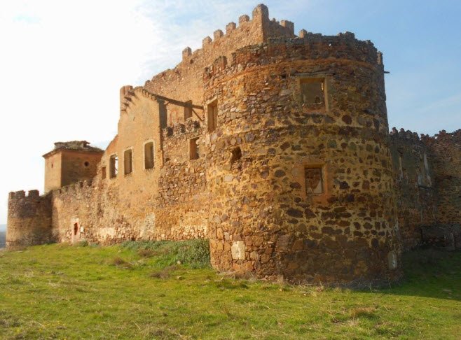 Castillo de Guadalerzas, Spain